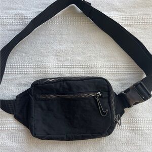 NIKE FANNYPACK / CROSSBODY - ONE SIZE
